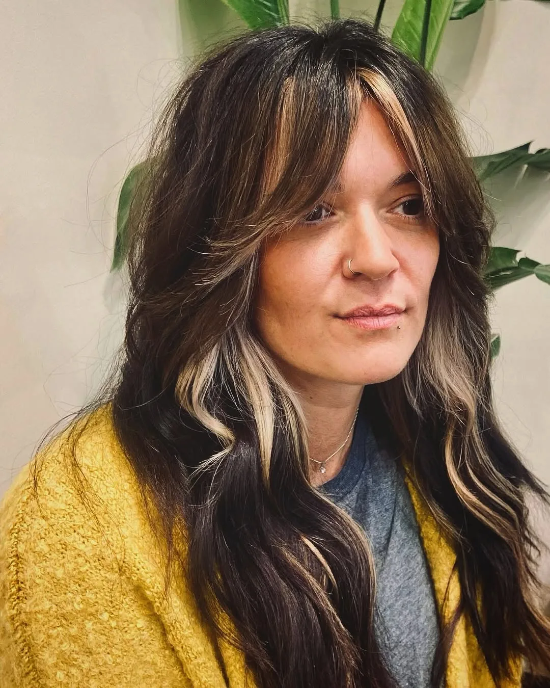 Medium shag haircut: shag with caramel highlights