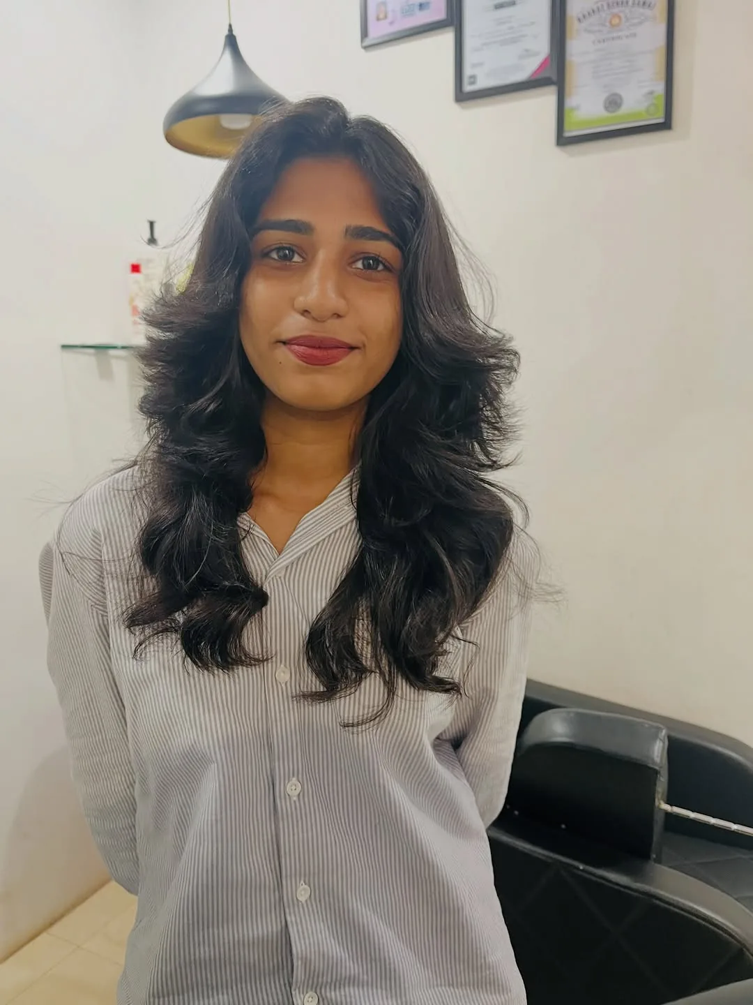 Wavy wolf cut medium hair with face framing layers and soft waves